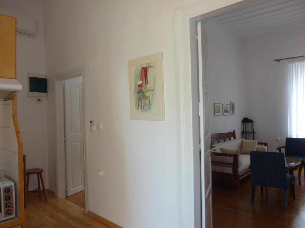 Apartment A Painter's House In Plaka Athens