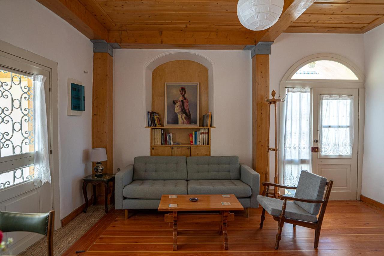 A Painter's House In Plaka Appartement