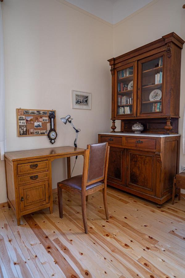 A Painter's House In Plaka Appartement